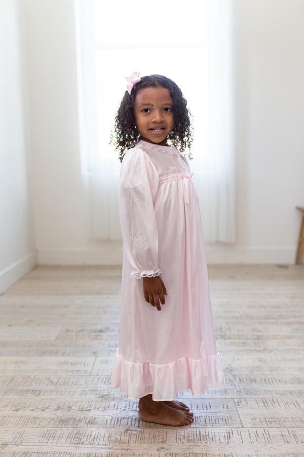 Clara Nightgown Peignoir Set in Pink